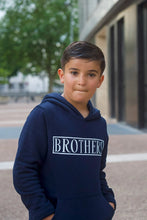 Lade das Bild in den Galerie-Viewer, Brothers United Sweat à capuche Bleu Enfants

