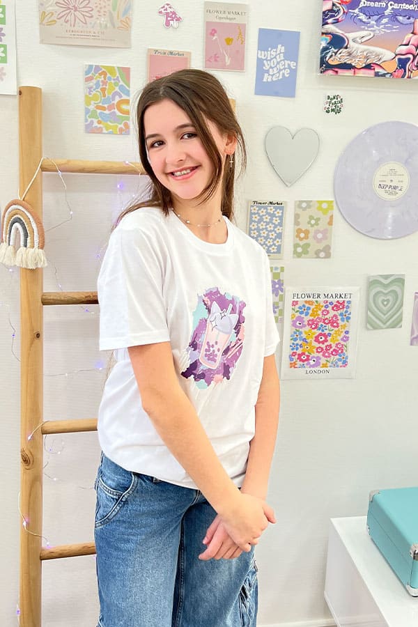 AVAS BUBBLE TEA EXPLOSION T-SHIRT LIGHT