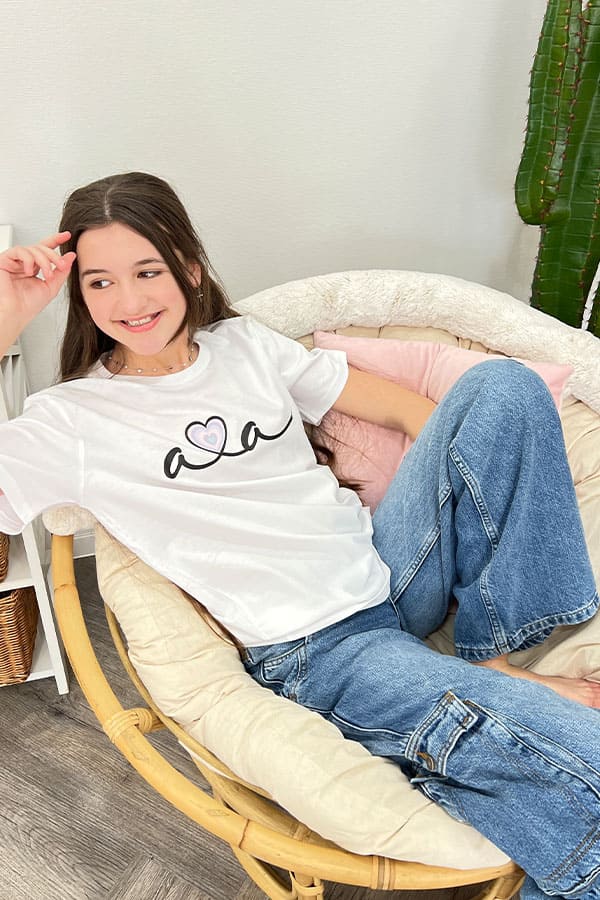 AVA LOVES YOU T-SHIRT LIGHT