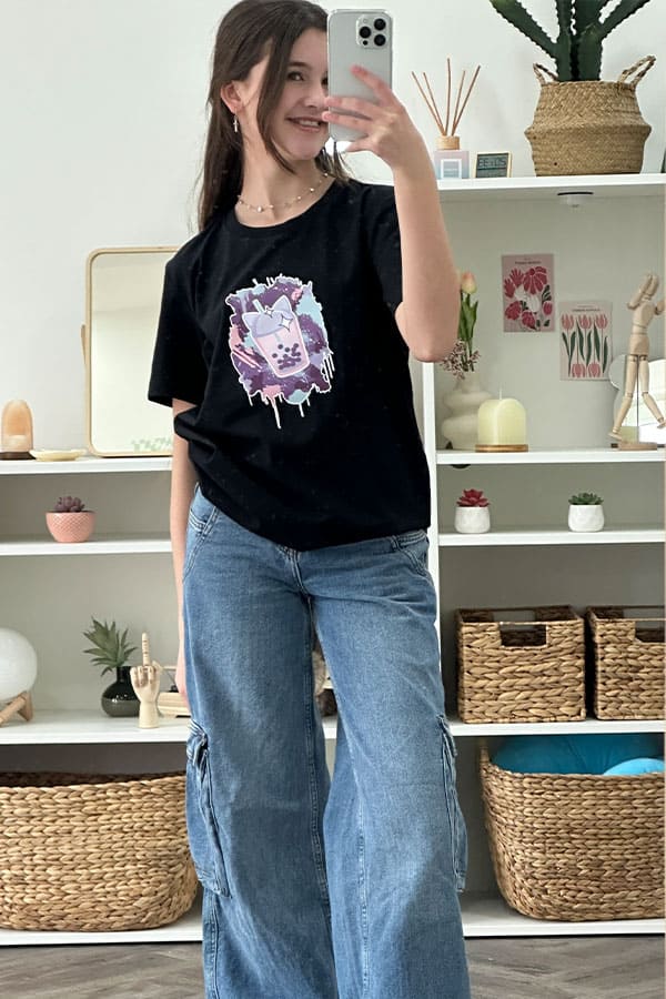 AVAS BUBBLE TEA EXPLOSION T-SHIRT DARK