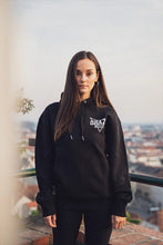 Lade das Bild in den Galerie-Viewer, Wellness Wäsch Hoodie black
