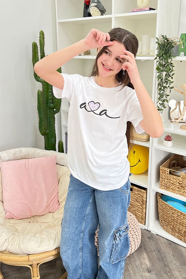 AVA LOVES YOU T-SHIRT LIGHT
