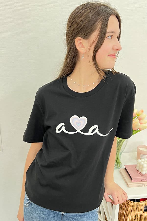 AVA LOVES YOU T-SHIRT DARK
