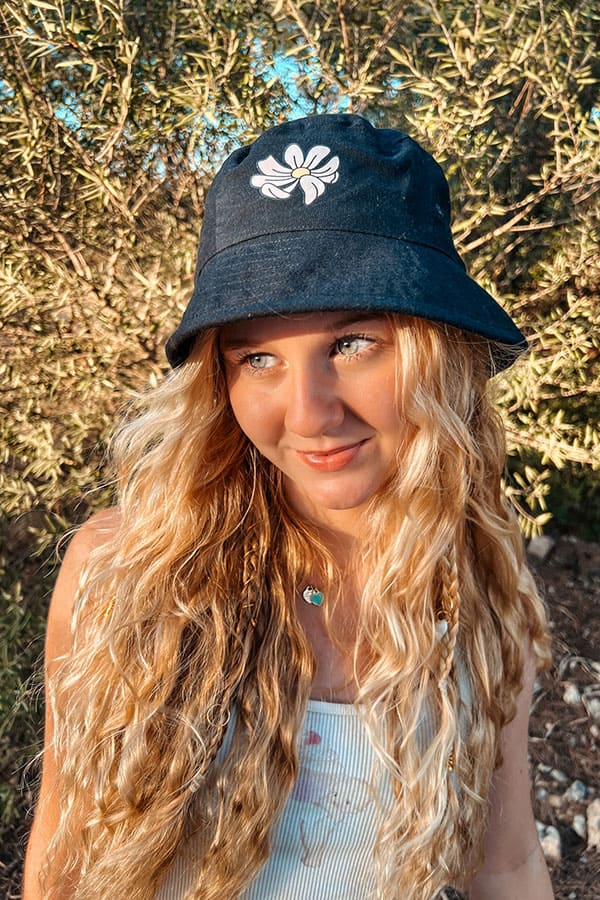 HAPPY MIND BUCKET HAT